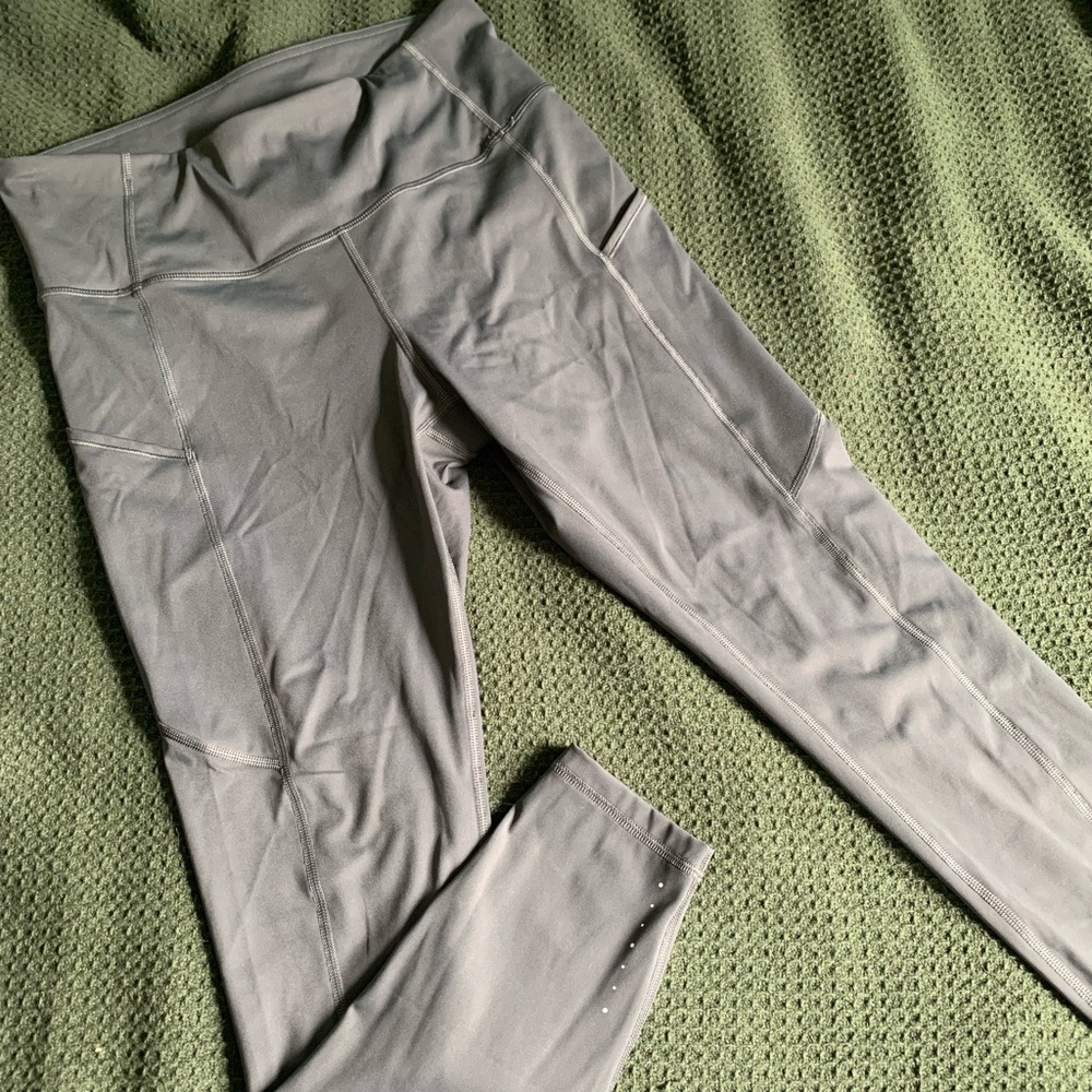 Leggings with pockets
